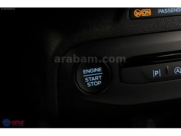 YETKİLİ BAYİDEN 2024 FORD FOCUS 1.5 DİZEL TITANIUM STILL-HATASIZ