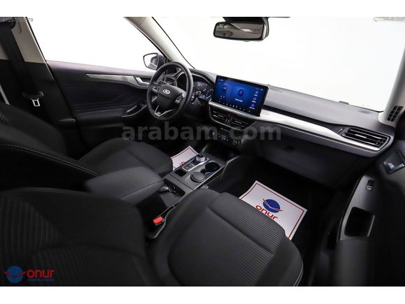 YETKİLİ BAYİDEN 2024 FORD FOCUS 1.5 DİZEL TITANIUM STILL-HATASIZ