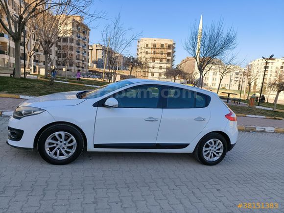 Sahibinden Renault Megane 1.6 Touch 2014 Model