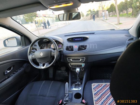 Sahibinden Renault Megane 1.6 Touch 2014 Model