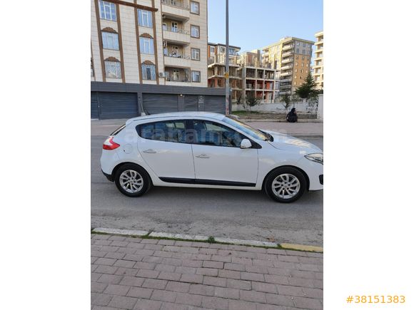 Sahibinden Renault Megane 1.6 Touch 2014 Model