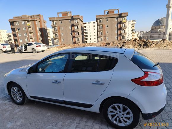 Sahibinden Renault Megane 1.6 Touch 2014 Model