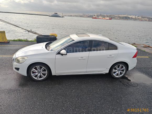 TÜRKİYE'DE TEK Volvo s60 d3 2011