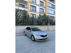 Sahibinden Skoda Octavia 1.6 TDI Style 2018 Model  200.000 km Gri