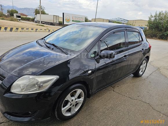 ACİL SATILIK ! FİYAT DÜŞTÜ Sahibinden Toyota Auris 1.4 D-4D Comfort 2007 Model  397.000 km Siyah