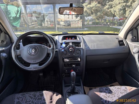 Sahibinden Renault Megane 1.4 Authentique 2004 Model 