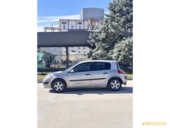 Sahibinden Renault Megane 1.4 Authentique 2004 Model 