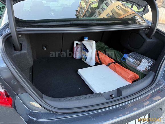 Sahibinden Renault Megane 1.5 Blue DCI Icon 2020 Model 