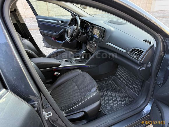 Sahibinden Renault Megane 1.5 Blue DCI Icon 2020 Model 