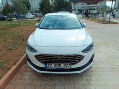 Sahibinden Ford Focus 1.5 Ekou blue 8 ileri otomatik Titanium Stil 2025 Model