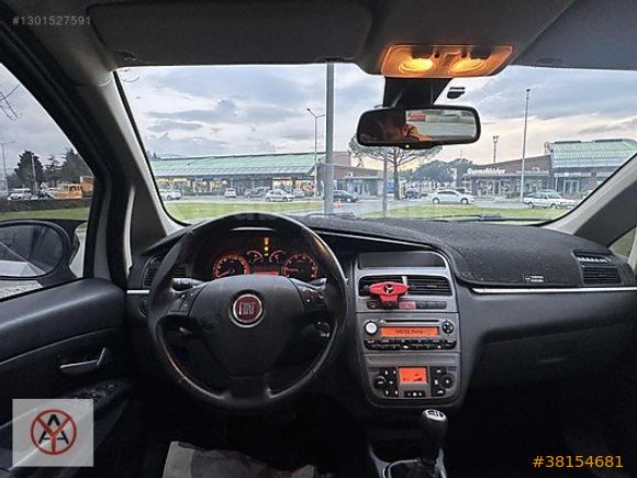 2011OTOMATİK FULL FİAT LİNEA TEMİZ