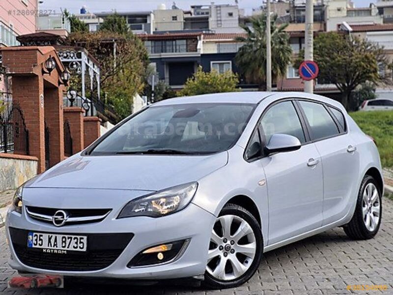 Galeriden Opel Astra 1.4 T Sport 2012 Model İzmir 119.000 km Gri
