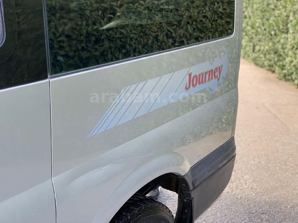 hatasız Ford Transit Journey arayanlara değişensiz klimalı arkadan çeker