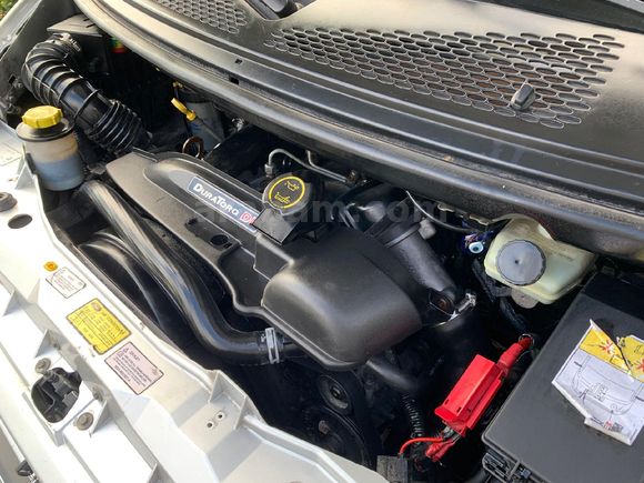 hatasız Ford Transit Journey arayanlara değişensiz klimalı arkadan çeker