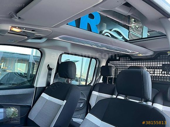 ÇINAR'DAN 2025 MODEL BERLİNGO MAX CAM TAVAN HATASIZ %20 KDV'Lİ