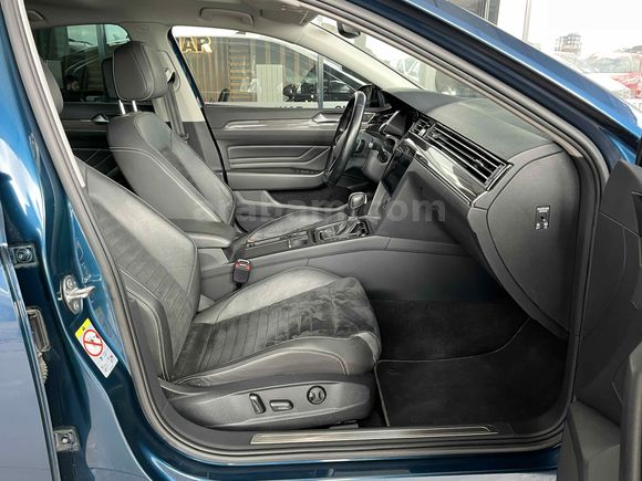 ÇINAR'DAN 2020 MODEL 115 BİNDE 1.6 TDİ PASSAT ELEGANCE CAM TAVAN