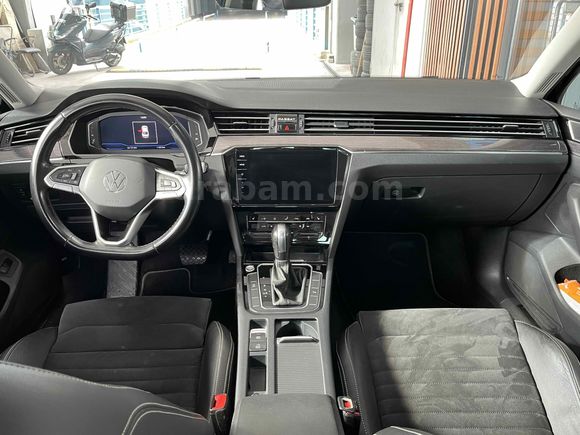 ÇINAR'DAN 2020 MODEL 115 BİNDE 1.6 TDİ PASSAT ELEGANCE CAM TAVAN
