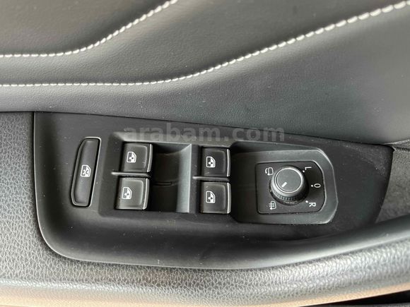 ÇINAR'DAN 2020 MODEL 115 BİNDE 1.6 TDİ PASSAT ELEGANCE CAM TAVAN