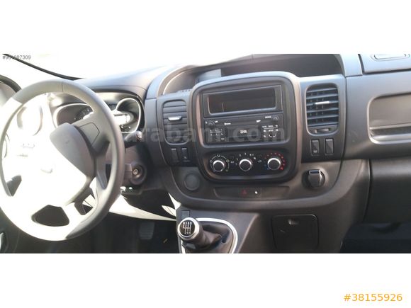 RENAULT TRAFIC KİRALIK PANELVAN ARACLAR K1BELGELİ KEOPSRENTACAR