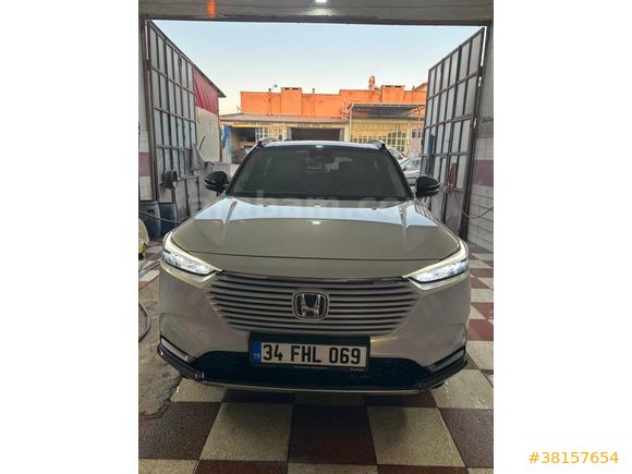 Sahibinden Honda HR-V 1.5 e-HEV Style 2022 Model Manisa