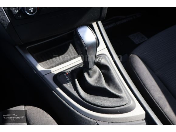 2011-BMW-1.16i-COMFORT-163.978 KM