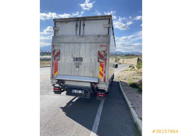 Sahibinden Iveco -  35 C 16 Daily TERTEMİZ LİFTLİ
