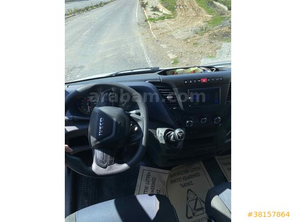 Sahibinden Iveco -  35 C 16 Daily TERTEMİZ LİFTLİ