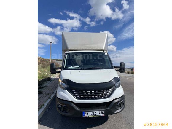 Sahibinden Iveco -  35 C 16 Daily TERTEMİZ LİFTLİ