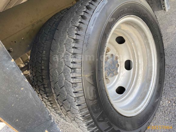 Sahibinden Iveco -  35 C 16 Daily TERTEMİZ LİFTLİ