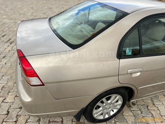 Sahibinden Honda Civic 1.6i VTEC ES 2003 Model