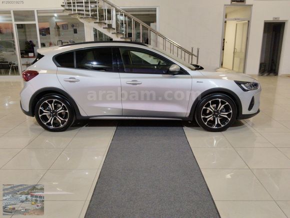 2023 FORD FOCUS ACTİVE X HATASIZ BOYASIZ %20FATURA