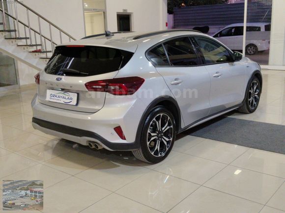2023 FORD FOCUS ACTİVE X HATASIZ BOYASIZ %20FATURA