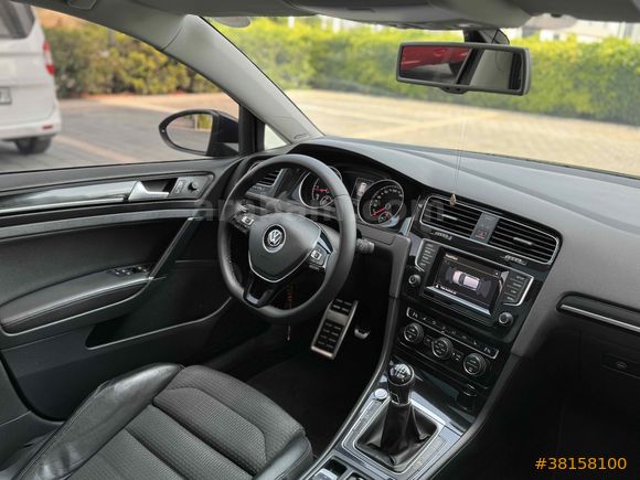 Volkswagen Golf 1.6 TDi BlueMotion Highline 2015 Model Adana