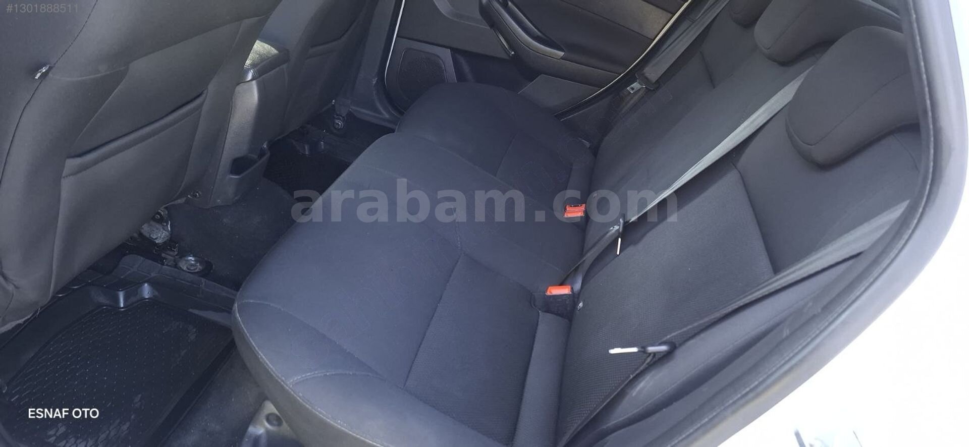 Galeriden Ford Focus 1.6 TDCi Trend X 2017 Model İzmir 250.000 km Beyaz 7
