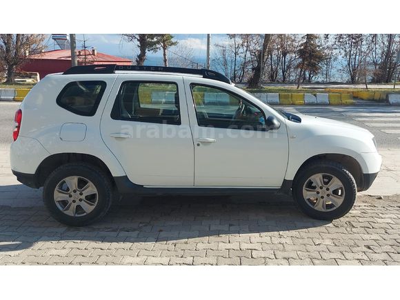 Sahibinden Dacia Duster 1.5 dCi Laureate 4×2 2015 Model