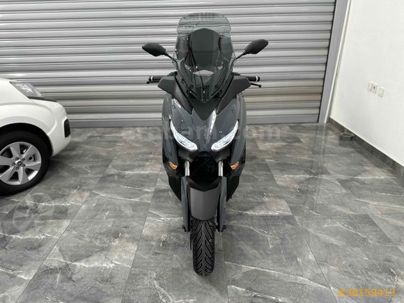 X MAX 250 TECH MAX FULL AKSESUAR KREDİ KARTINA 12 TAKSİT İMKANI
