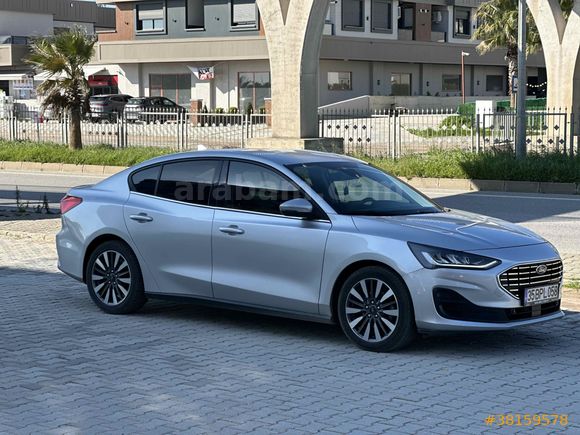 Sahibinden Ford Focus 1.5 Ti-VCT Titanium 2023 Model İzmir