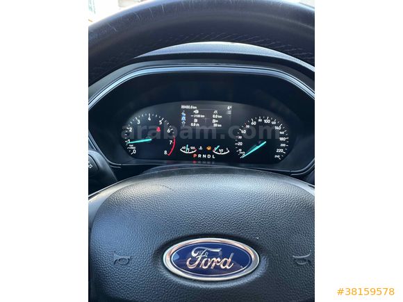 Sahibinden Ford Focus 1.5 Ti-VCT Titanium 2023 Model İzmir