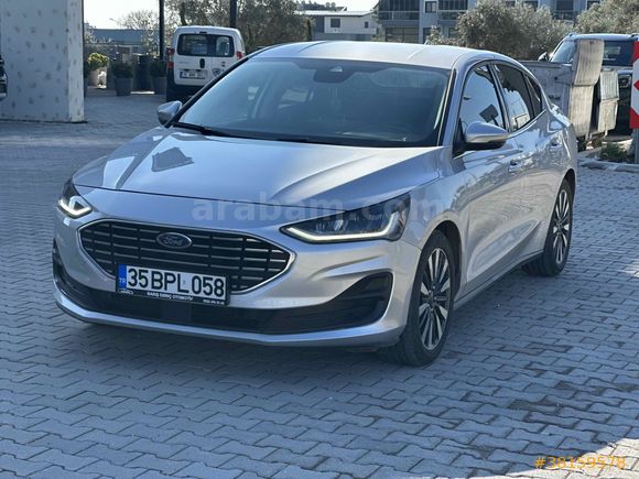 Sahibinden Ford Focus 1.5 Ti-VCT Titanium 2023 Model İzmir