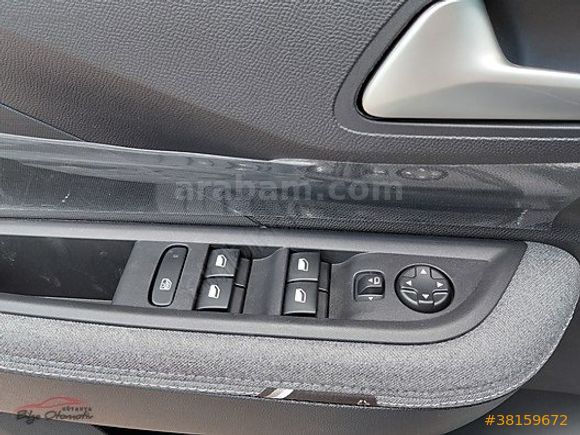 2025 OPEL FRONTERA E GS PAKET + EXTRA KONFOR VE KIŞ PAKETLİ