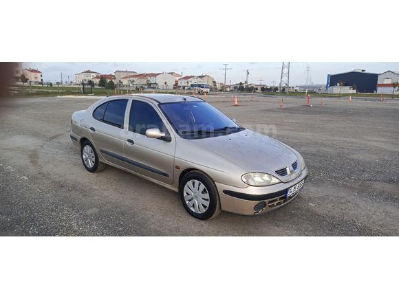 Sahibinden Renault Megane 1.9 D RN 2001 Model