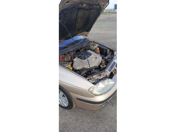Sahibinden Renault Megane 1.9 D RN 2001 Model