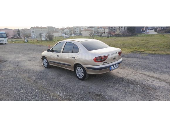 Sahibinden Renault Megane 1.9 D RN 2001 Model