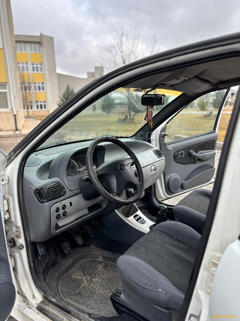 Sahibinden Tata Indica 1.4 Basic 2005 Model Aksaray 149.000 km Beyaz 6