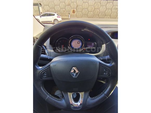 Sahibinden Renault Fluence 1.5 dCi Icon 2015 Model