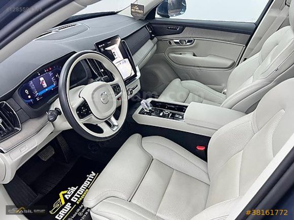 ASİL'DEN 2025 VOLVO XC90 4X4 PLUS PRIGHT B5 AVD 11.000 KM