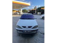 Sahibinden Renault Megane 1.9 DTi RXE 2003 Model 