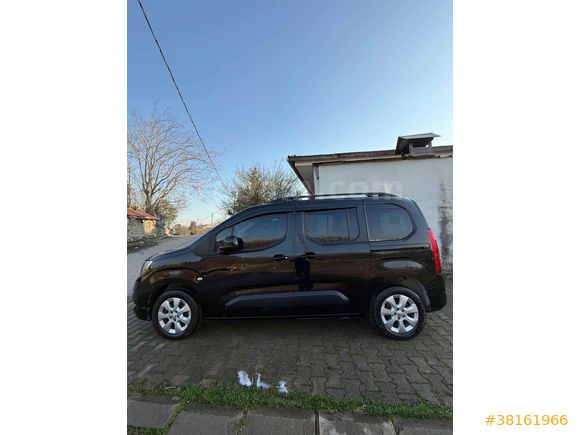 Sahibinden Opel Combo 1.5 CDTI Edition 2022 Model 