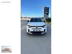 BOYASIZ C3 AİRCROSS 1.2 HYBRİD MAX 15.000KM eDCS6