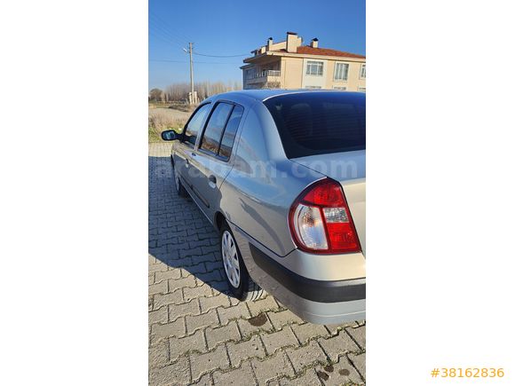 Sahibinden Renault Clio 1.4 Alize 2005 Model Eskişehir